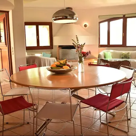 Round Family Near Ancient Olympia & The Sea Villa *